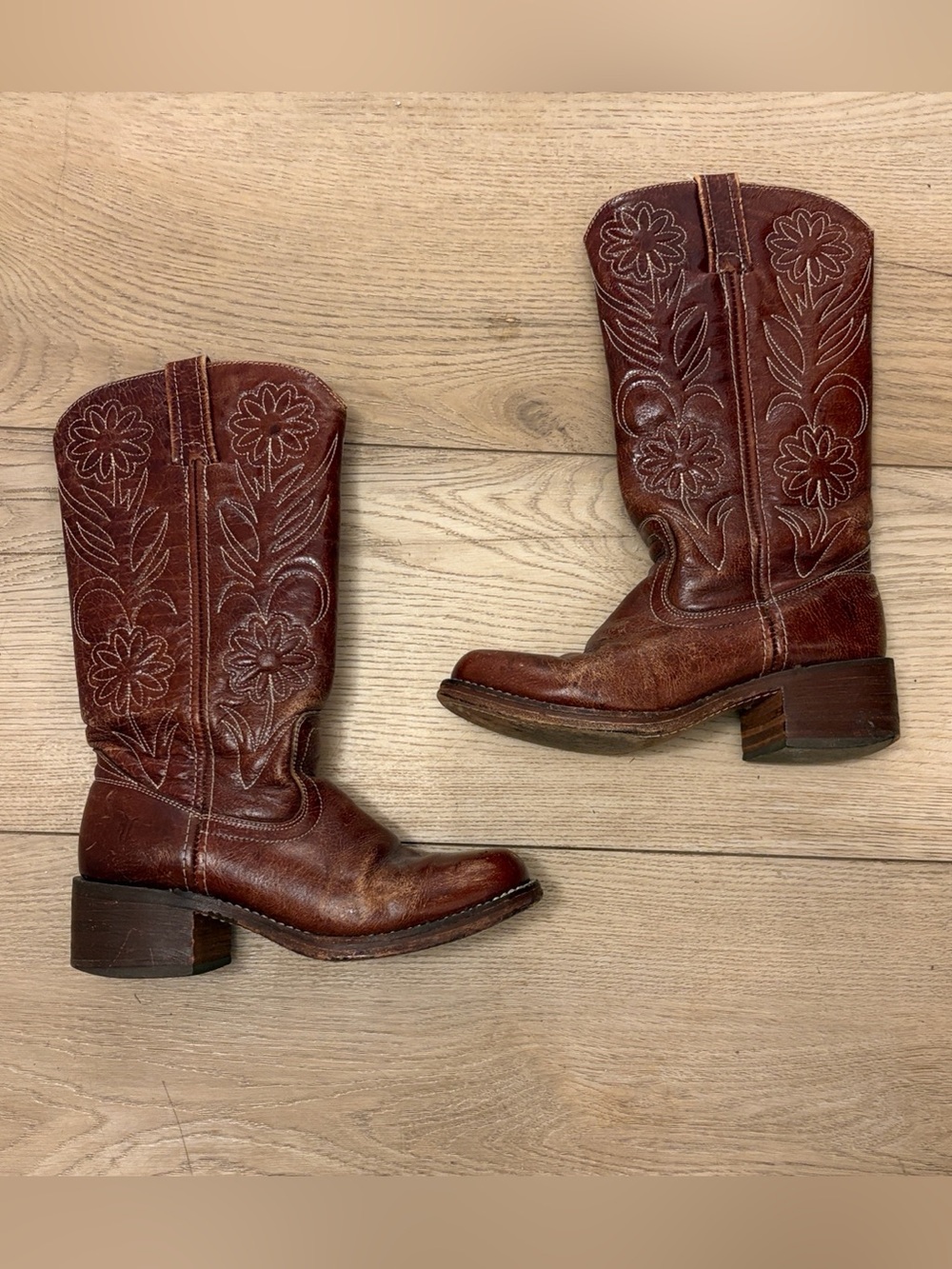 Frye Brown Floral-Stitched Leather Western Boots